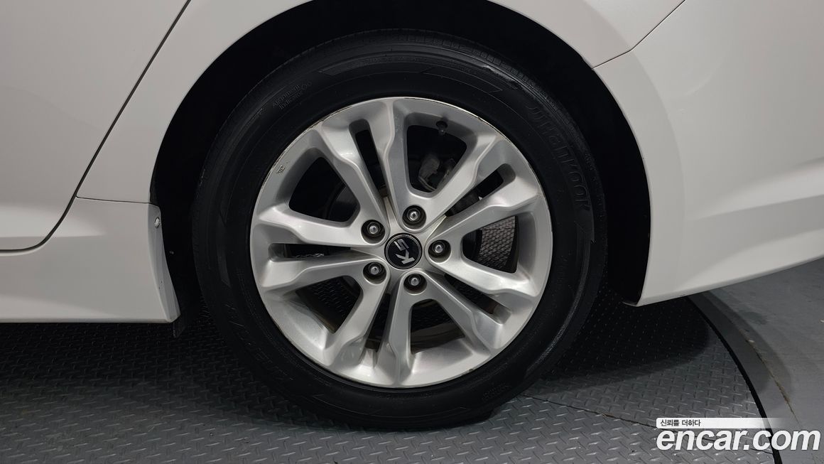Kia K5 2012