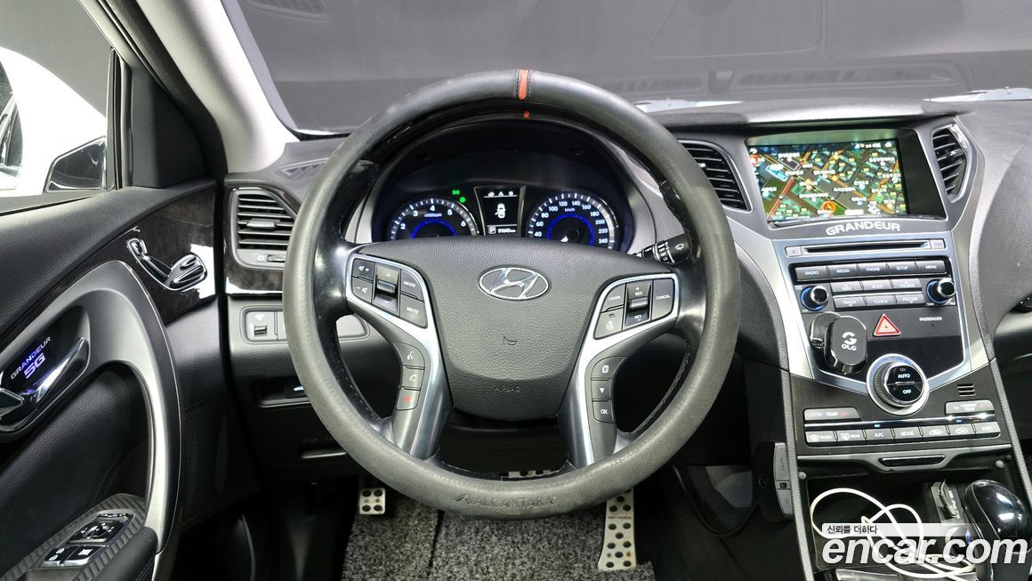 Hyundai Grandeur 2015