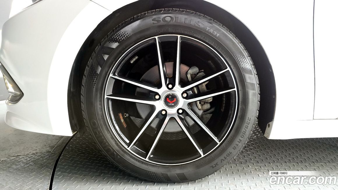 Hyundai Grandeur 2015