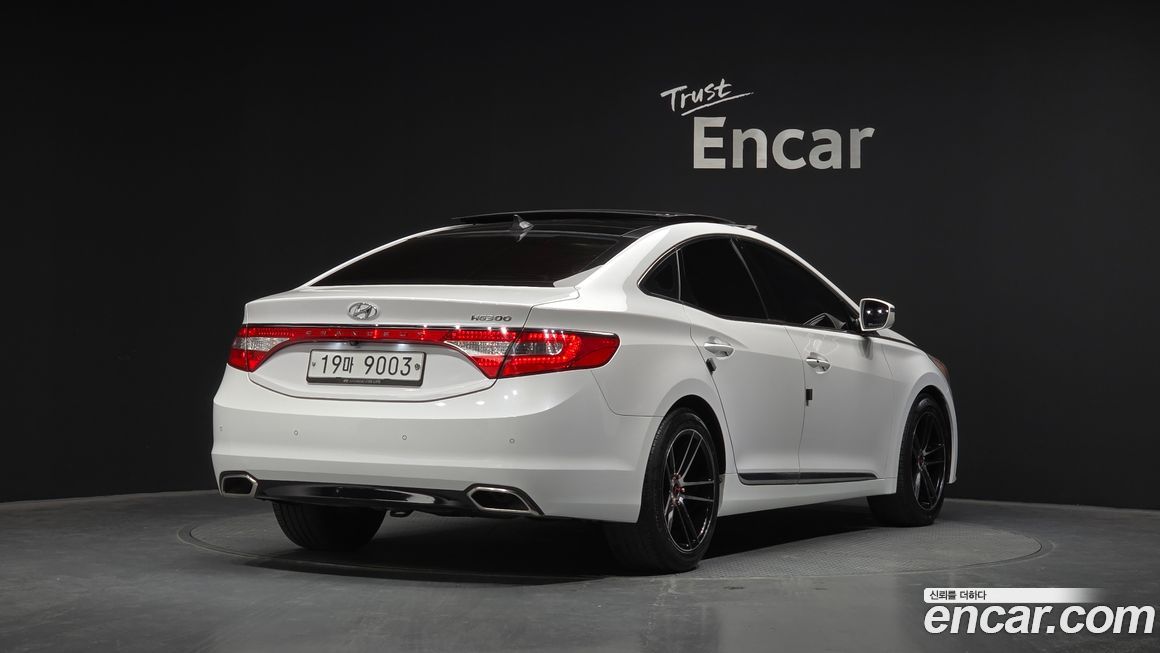 Hyundai Grandeur 2015