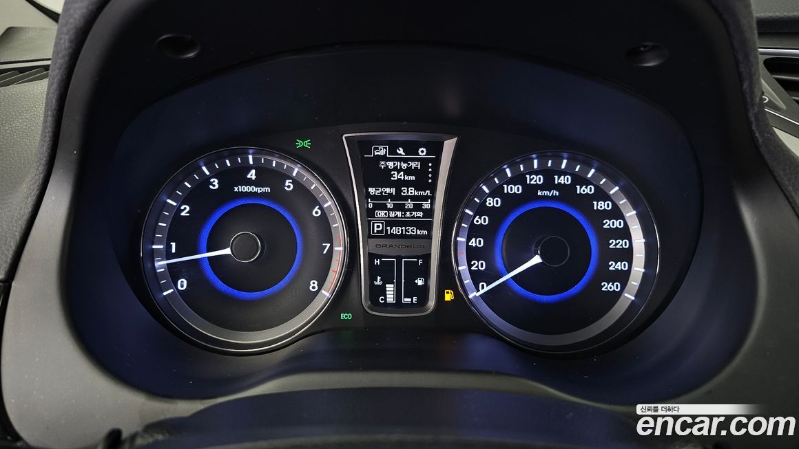 Hyundai Grandeur 2016