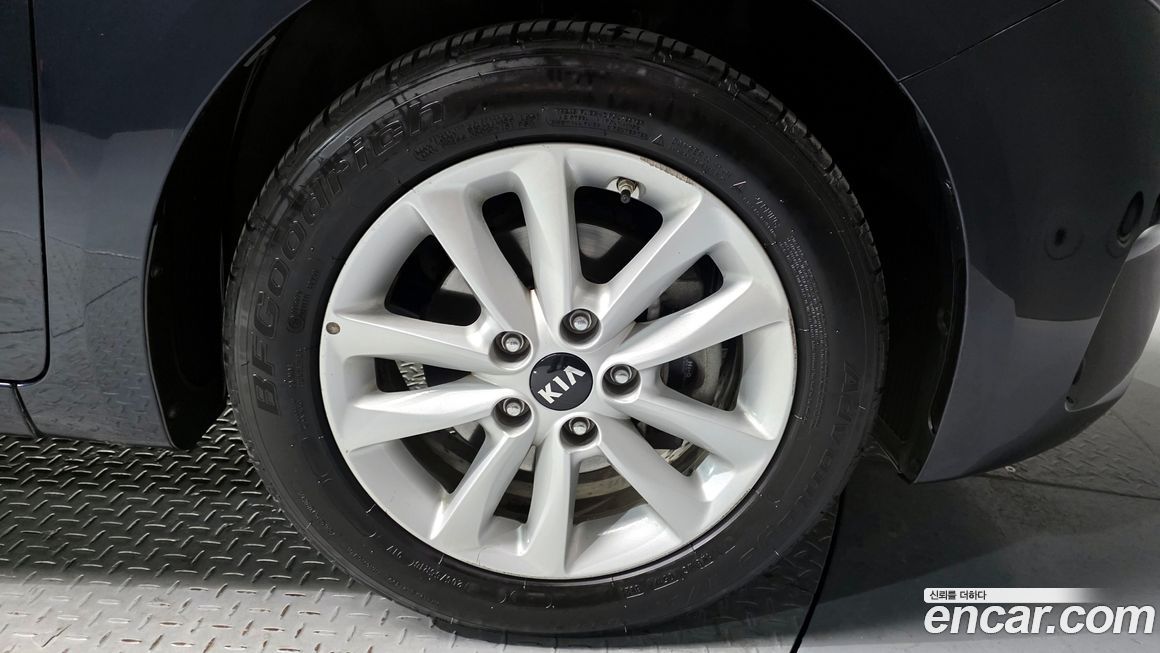 Kia K3 2017