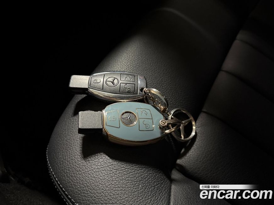 Mercedes-Benz E-Class 2011