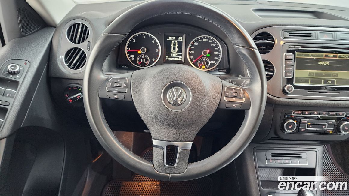 Volkswagen Tiguan 2014