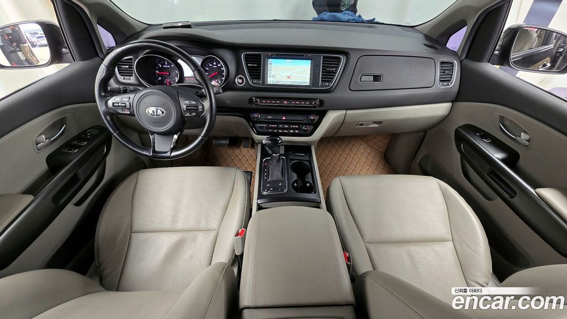 Kia Canival 2015