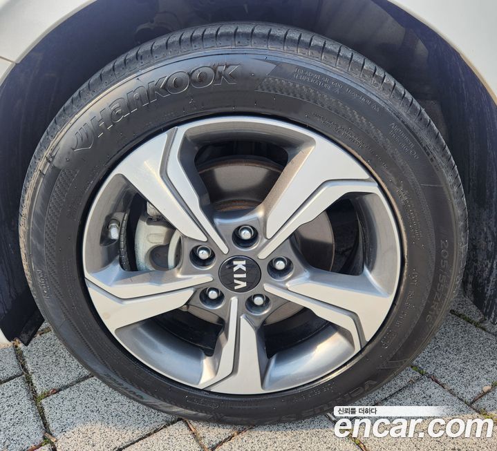 Kia K3 2019