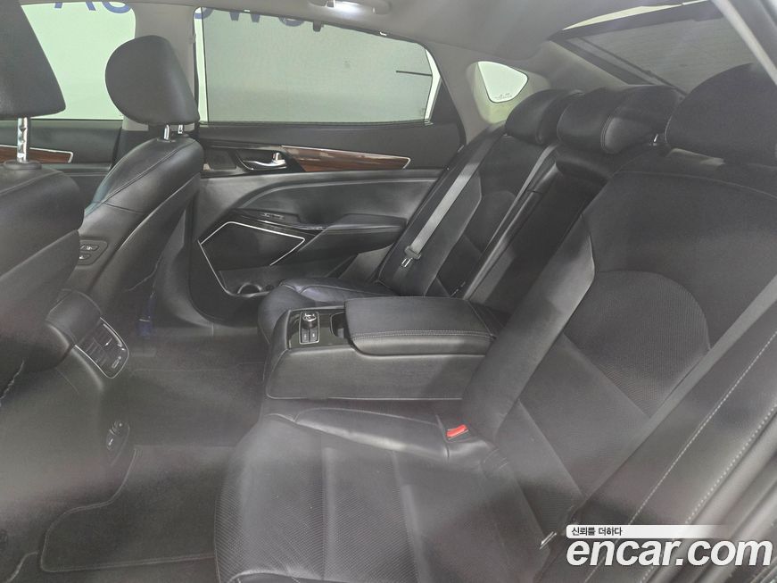 Kia K7 2017