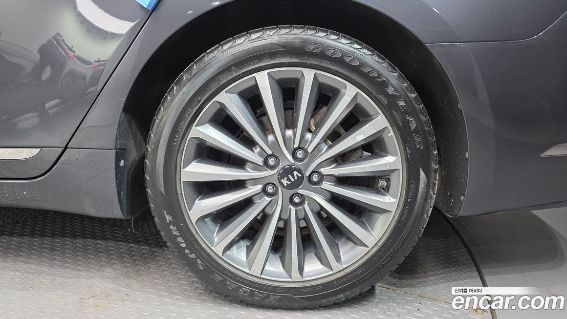 Kia K7 2016
