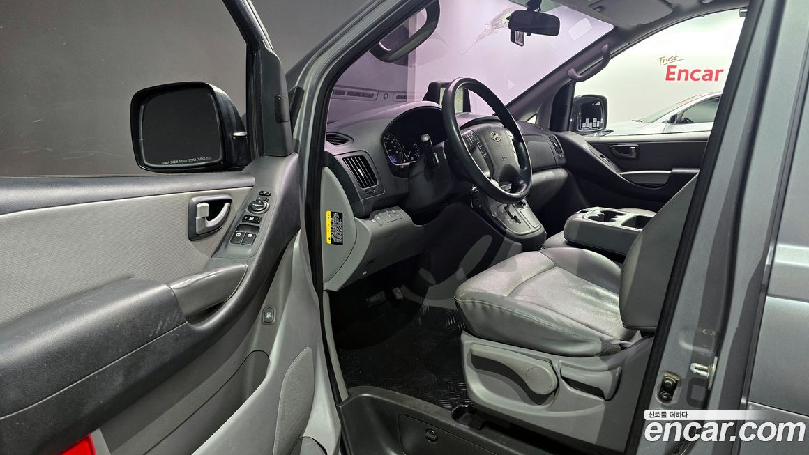 Hyundai Starex 2016