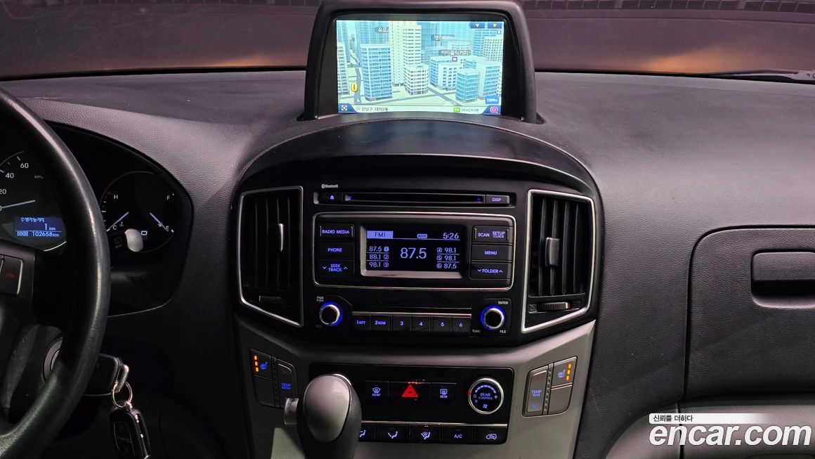 Hyundai Starex 2016