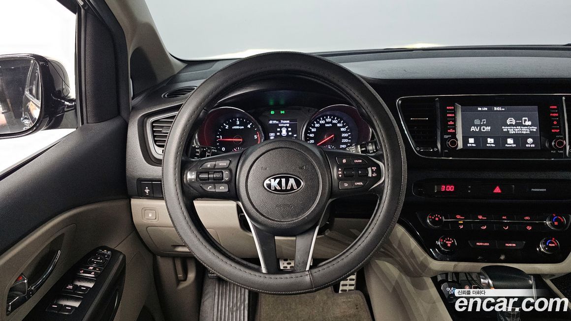 Kia Canival 2019