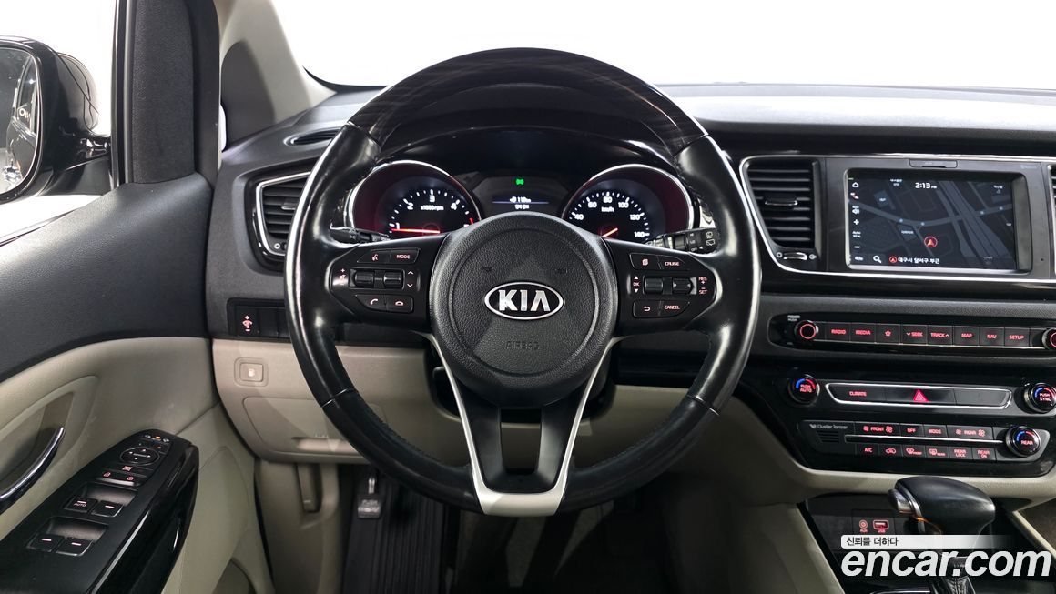 Kia Canival 2019