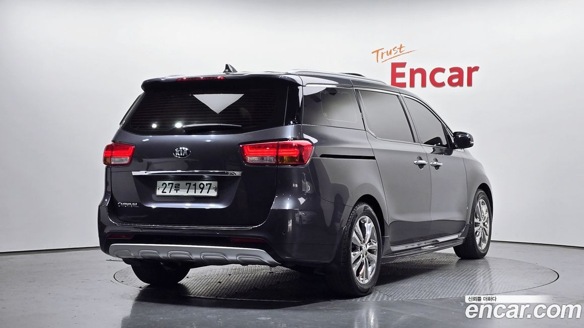 Kia Canival 2017