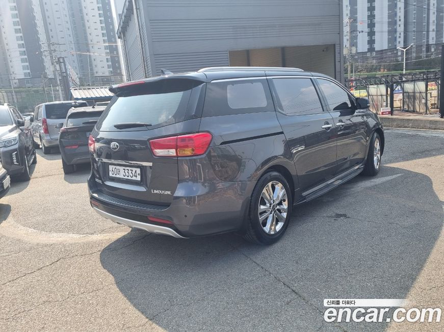Kia Canival 2018