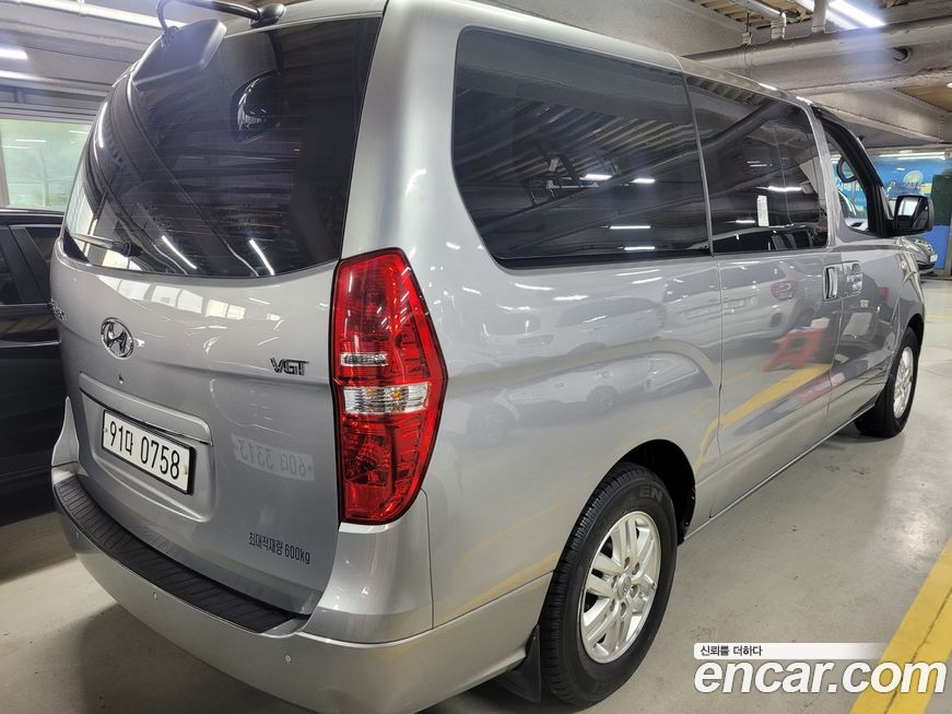Hyundai Starex 2020