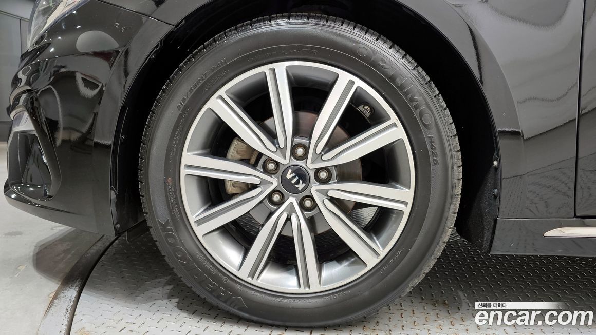 Kia K5 2019