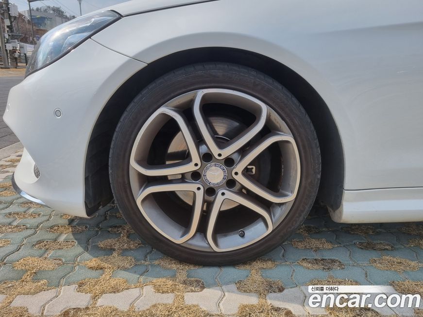 Mercedes-Benz E-Class 2014