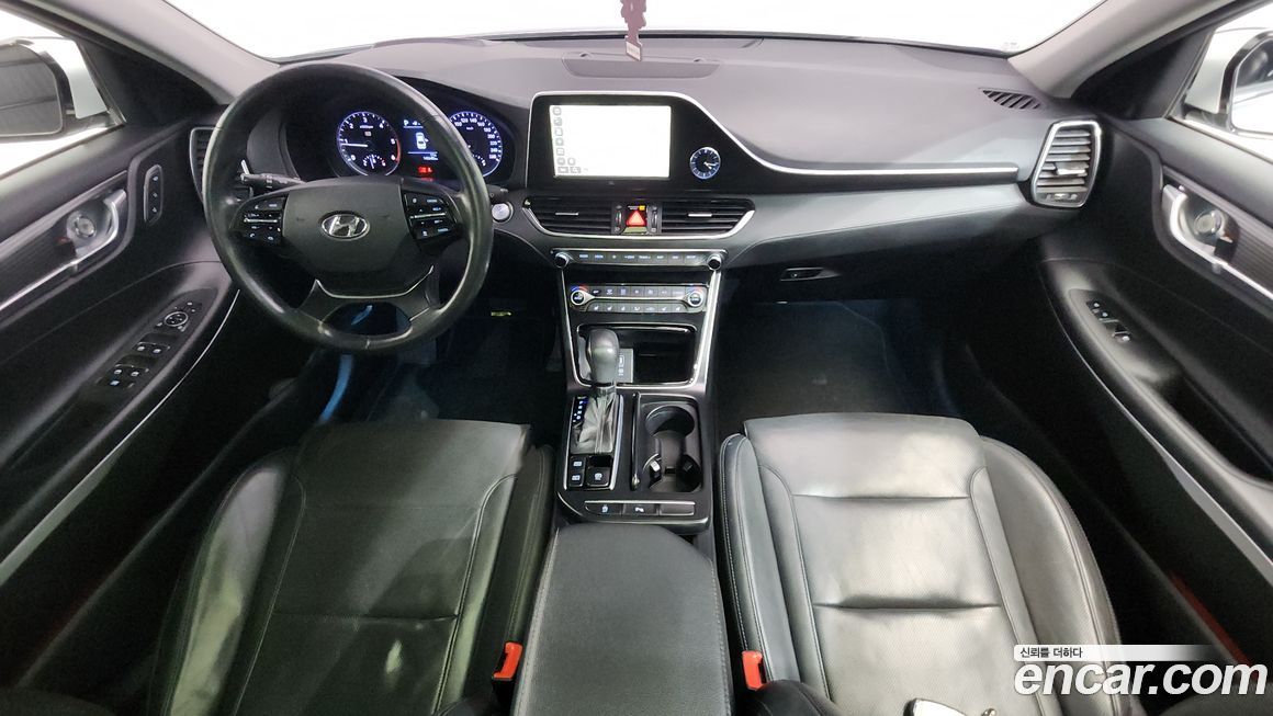 Hyundai Grandeur 2017