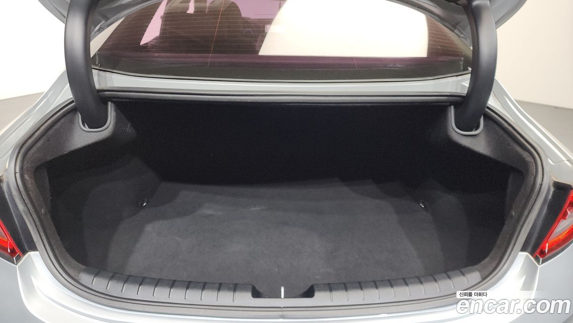 Hyundai Grandeur 2017