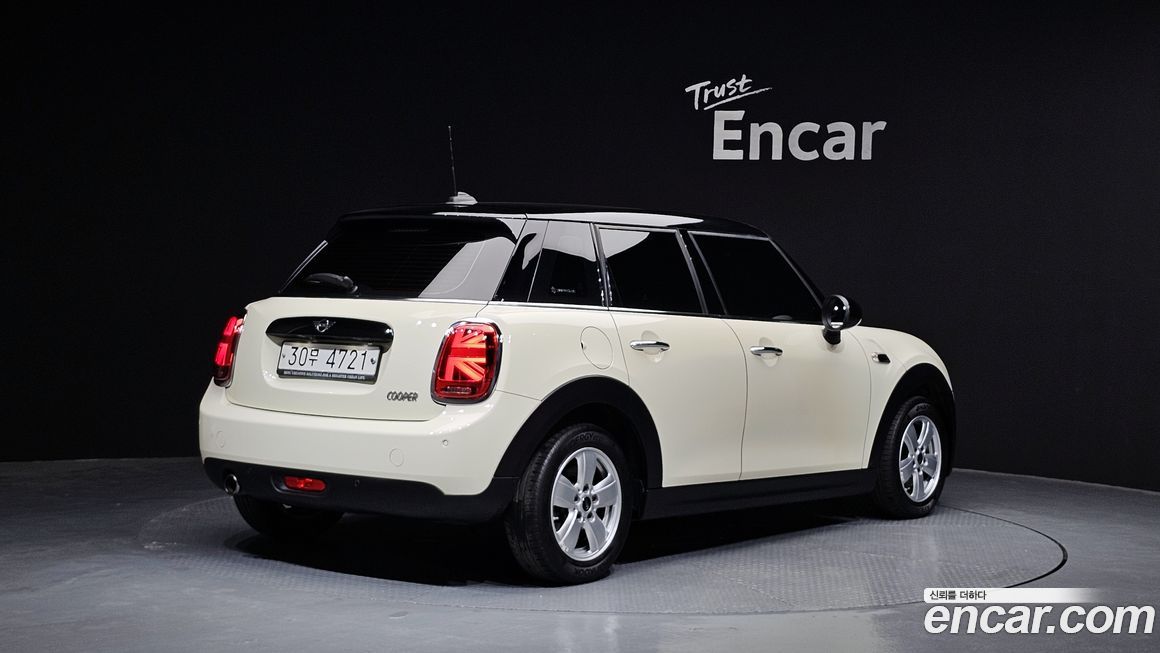 Mini Cooper 2019
