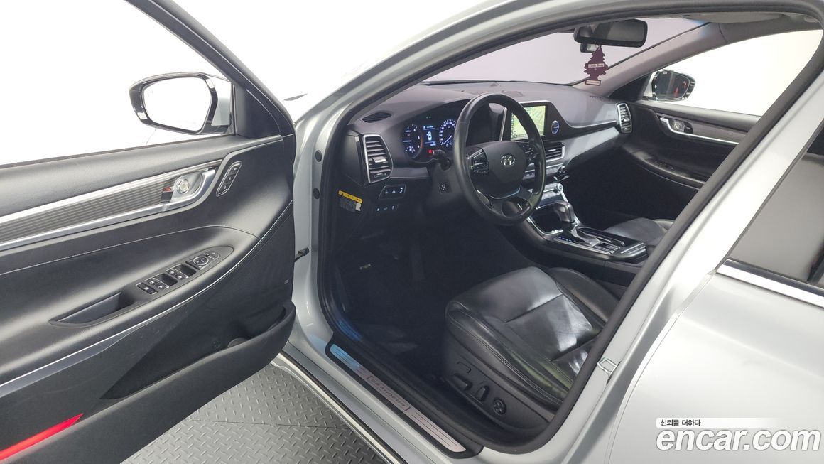 Hyundai Grandeur 2017