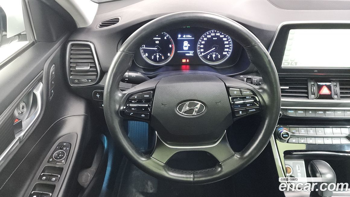 Hyundai Grandeur 2017