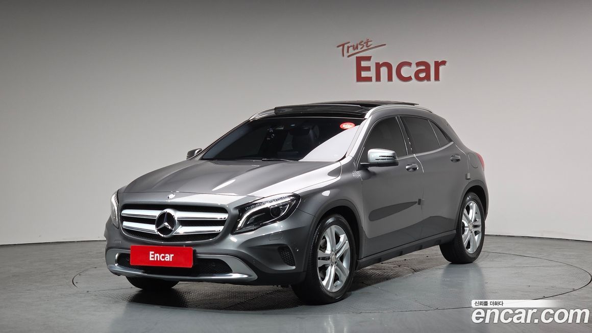 Mercedes-Benz GLA-Class 2016