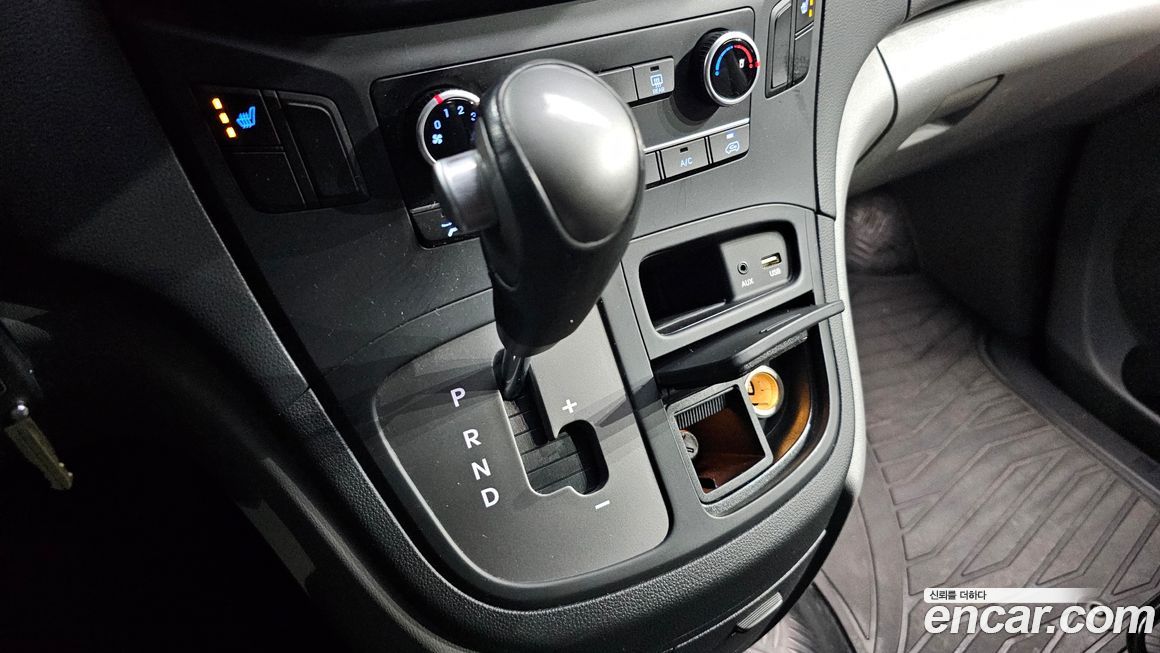 Hyundai Starex 2021
