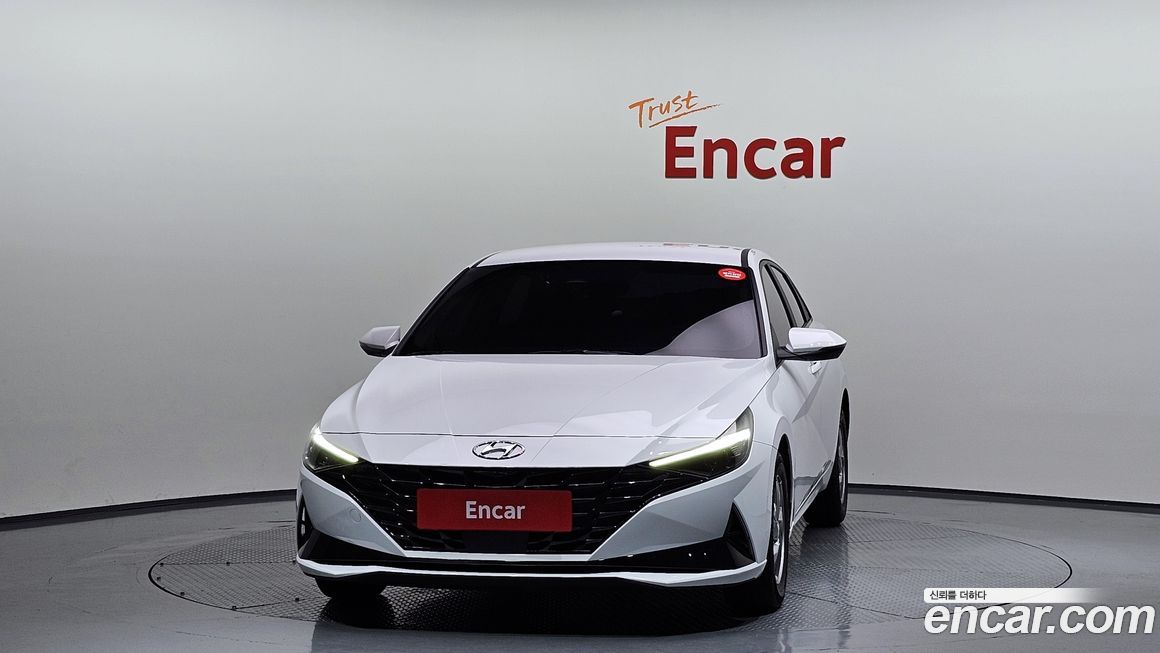 Hyundai AVANTE 2021