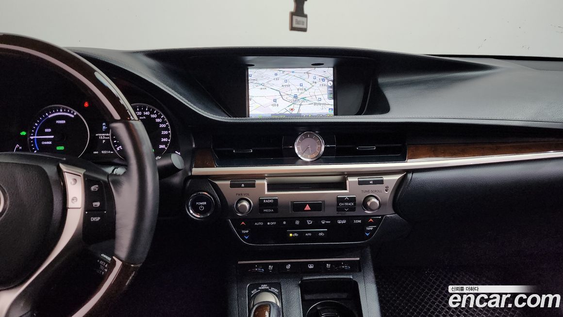 Lexus ES 2014