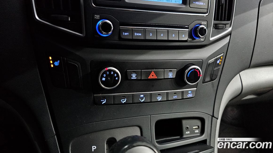 Hyundai Starex 2021