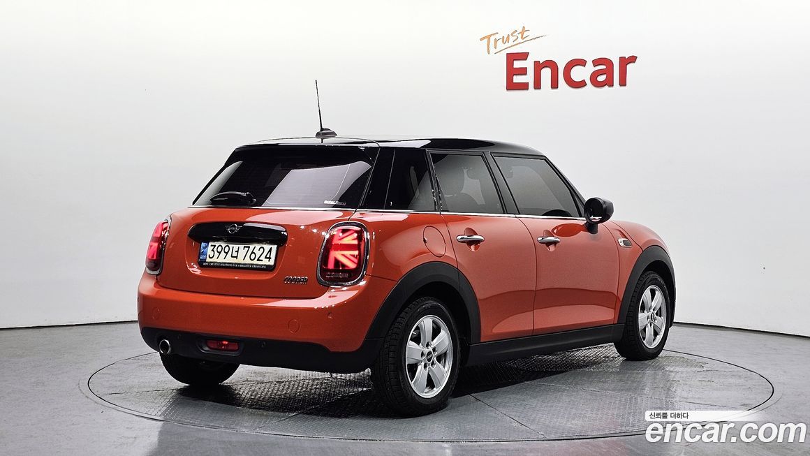 Mini Cooper 2021