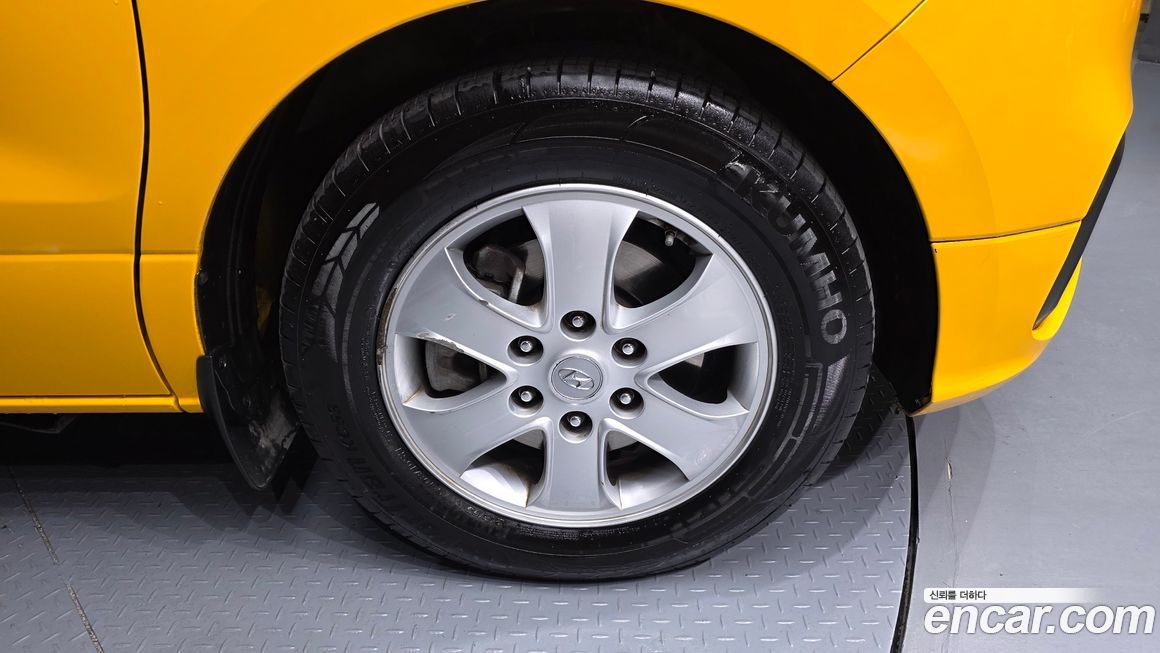 Hyundai Starex 2019
