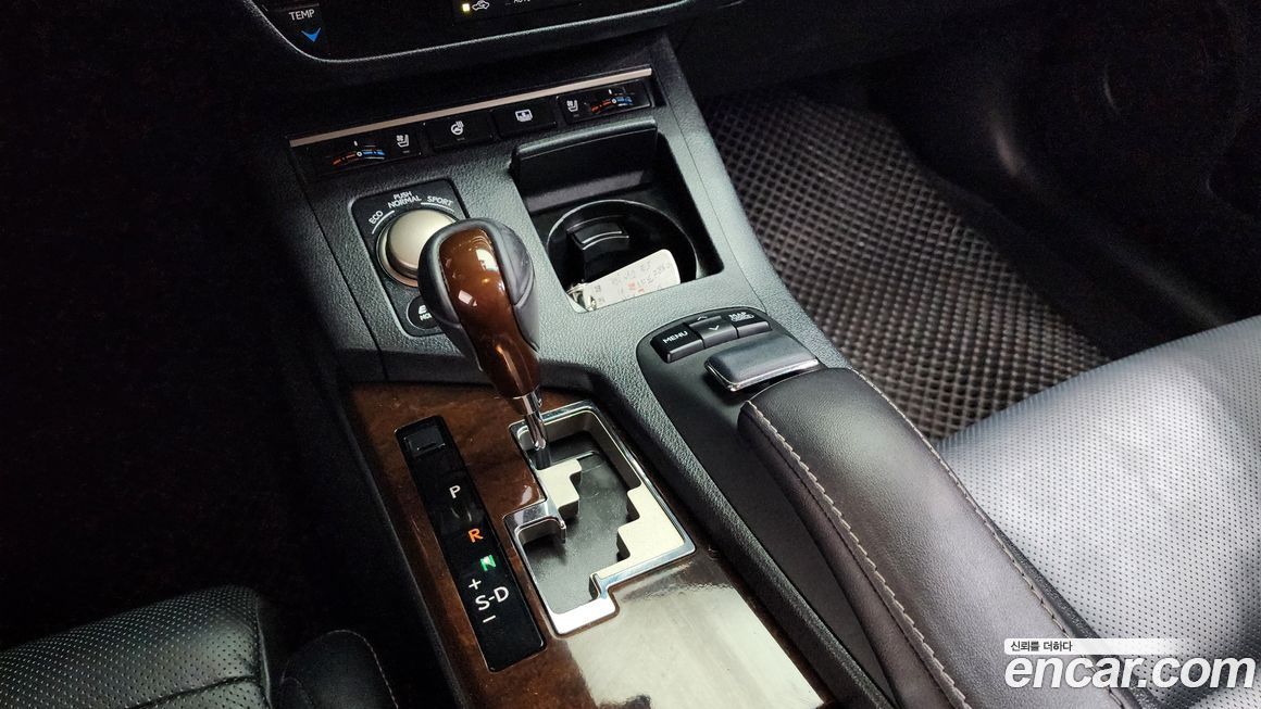 Lexus ES 2014