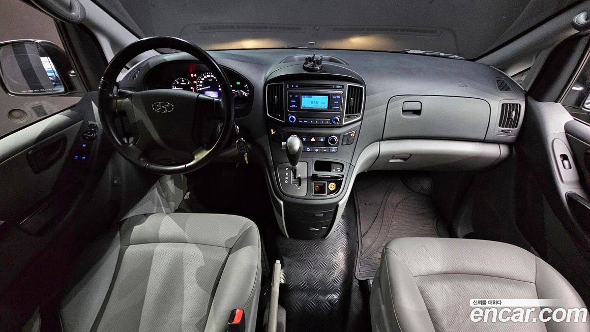 Hyundai Starex 2021