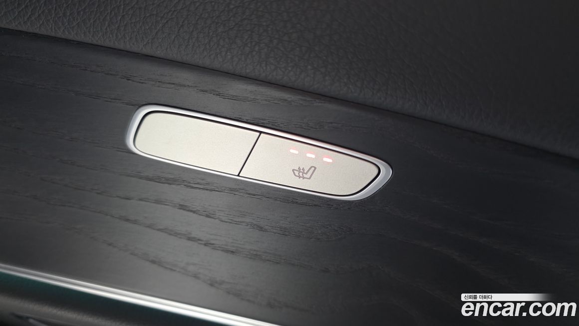 Mercedes-Benz E-Class 2017