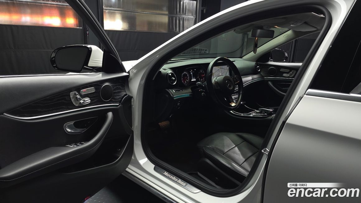 Mercedes-Benz E-Class 2017