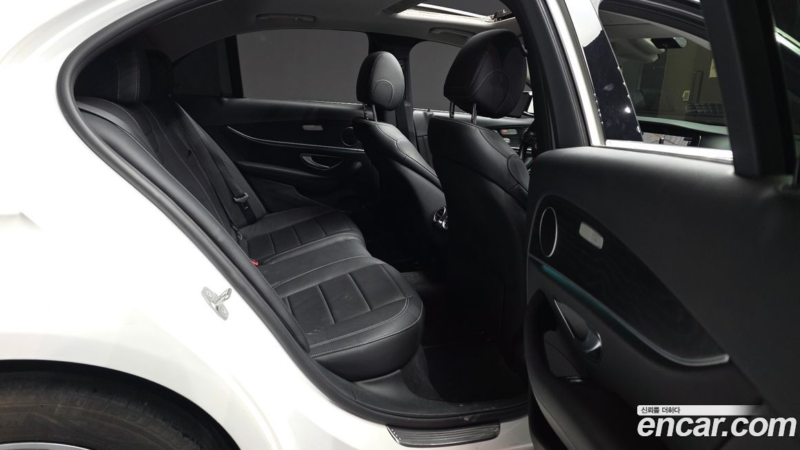 Mercedes-Benz E-Class 2017