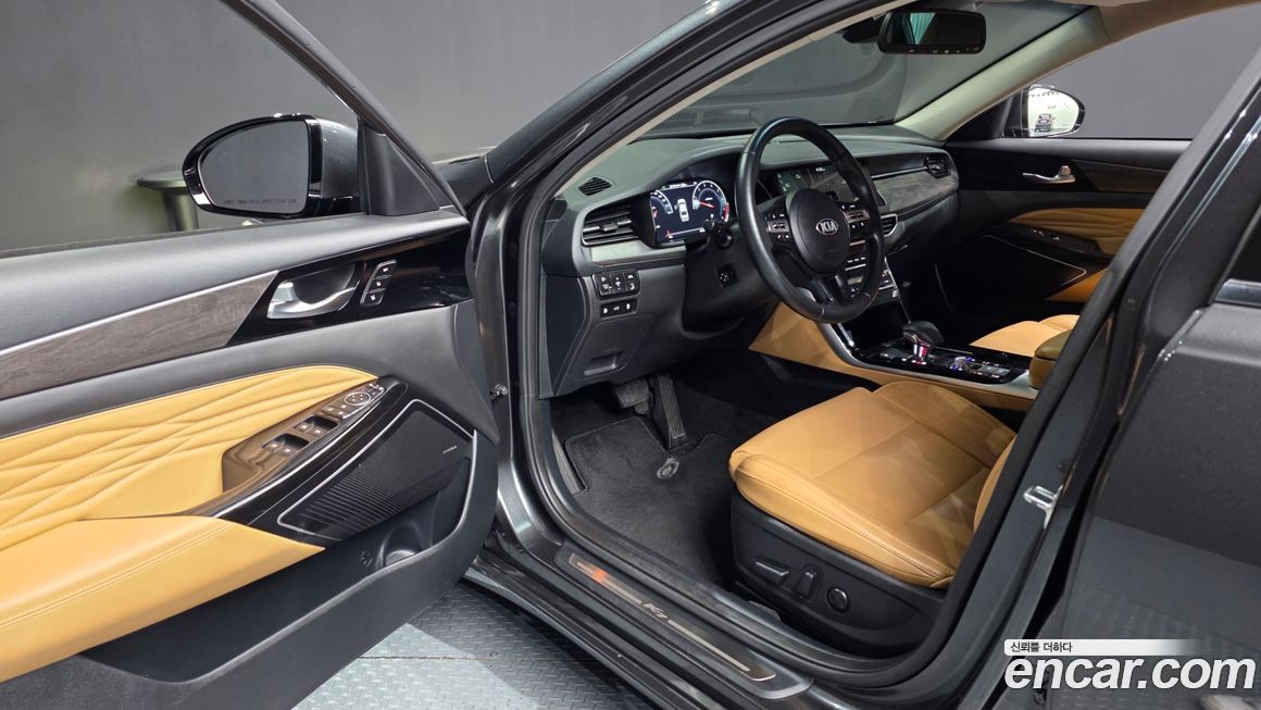Kia K7 2021