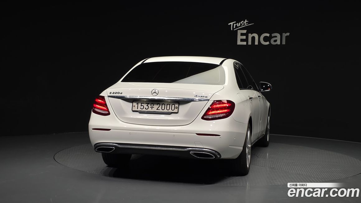 Mercedes-Benz E-Class 2017