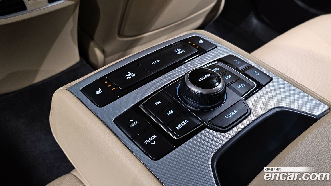 Genesis G80 2017
