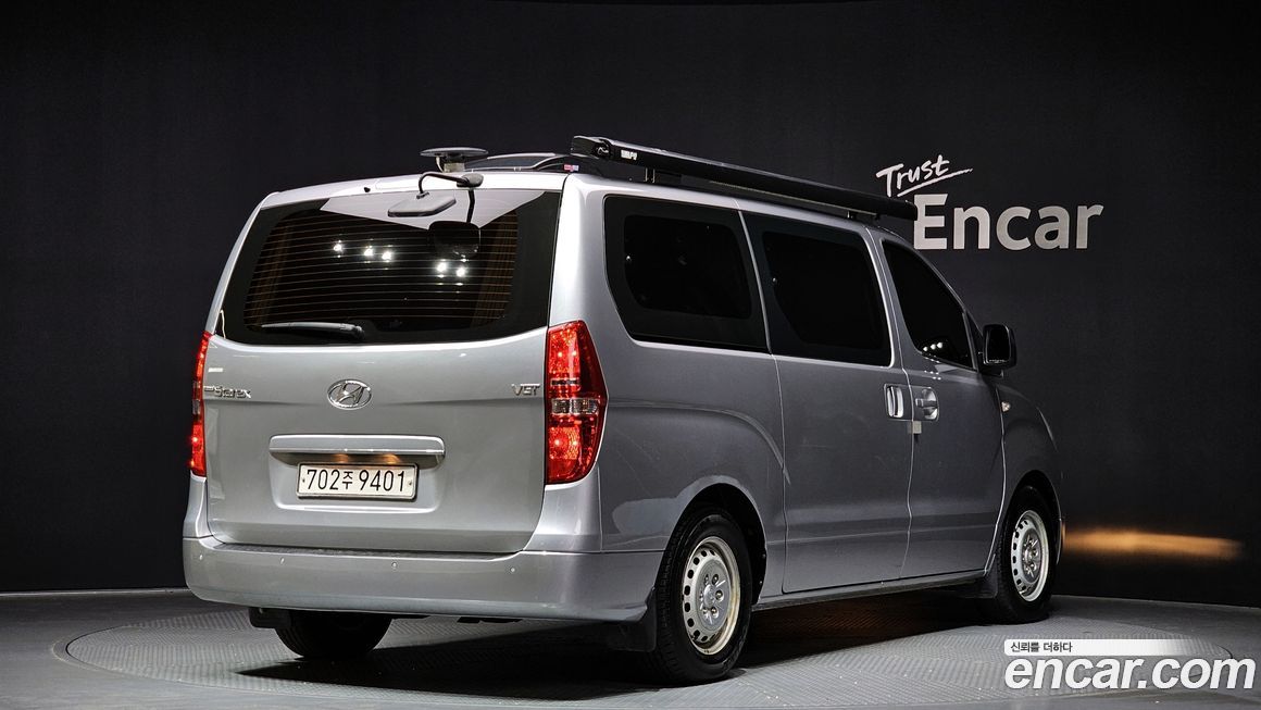 Hyundai Starex 2018