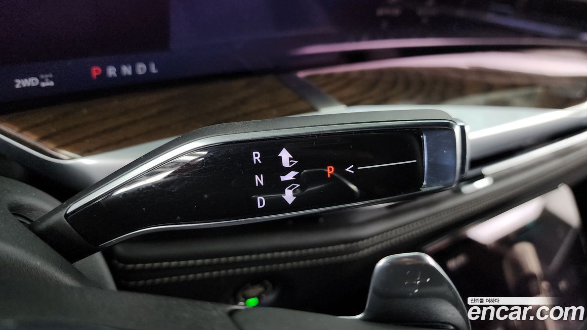 Cadillac Escalade 2025