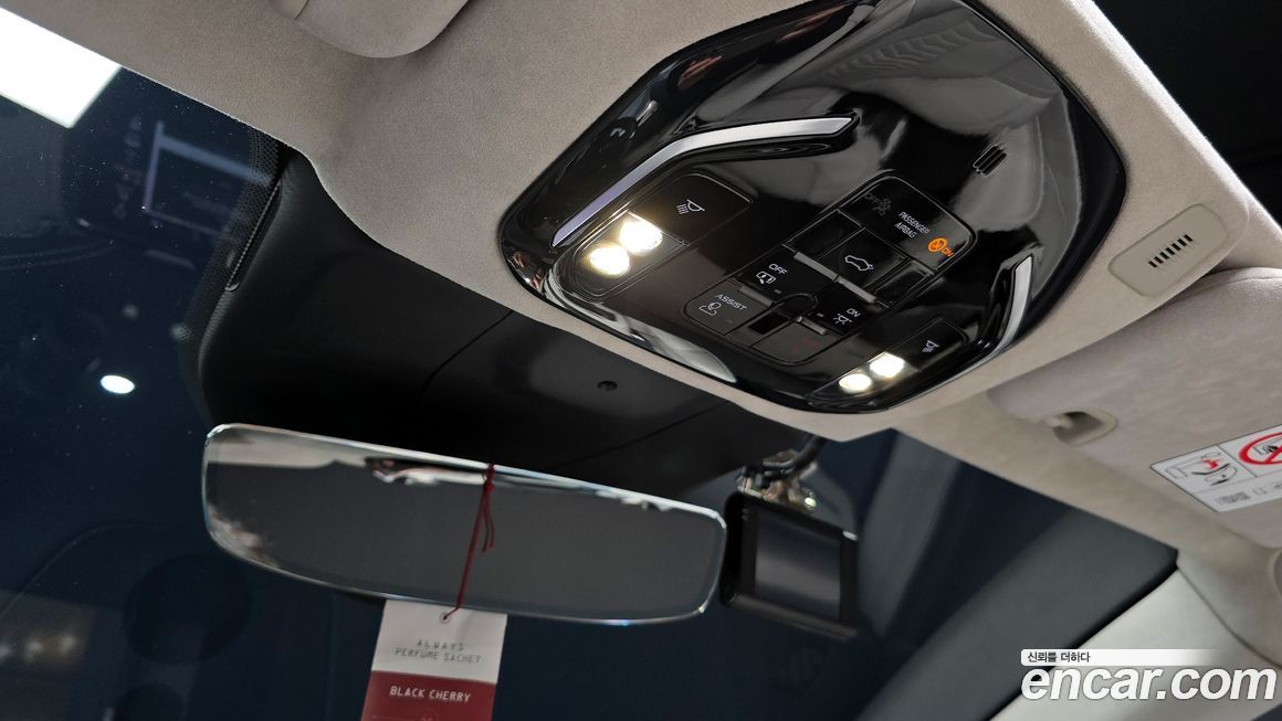 Maserati Gran Cabrio 2024