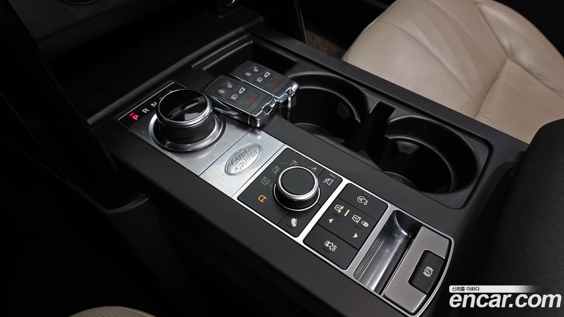 Land Rover Discovery 2020