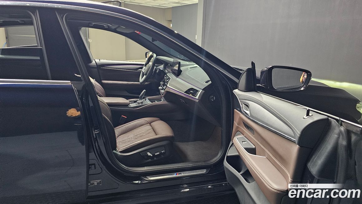 BMW Gran Turismo 2022