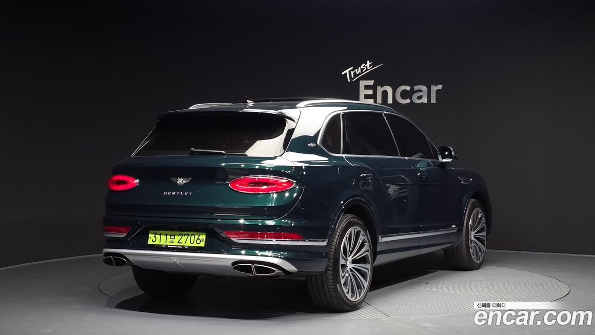 Bentley Bentayga 2024