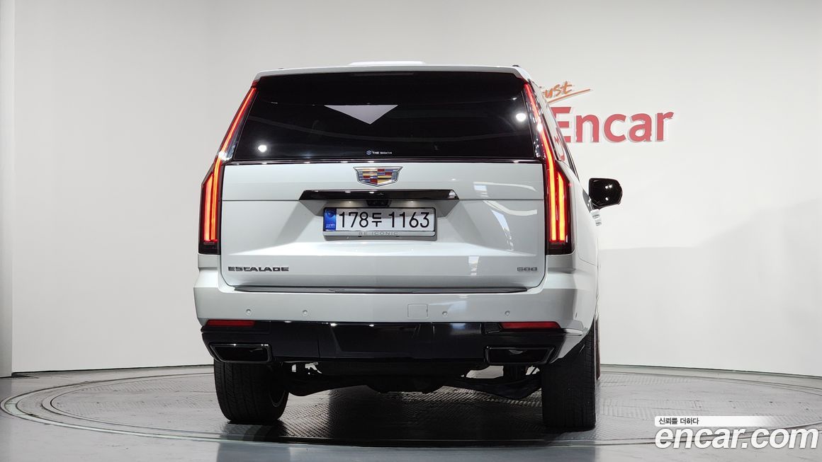 Cadillac Escalade 2025