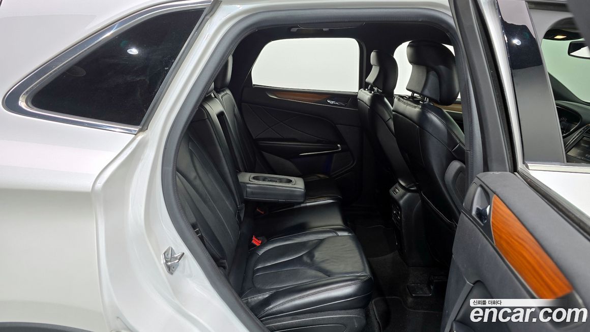 Lincoln MKC 2015
