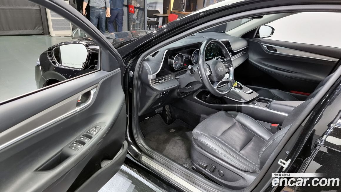 Hyundai Grandeur 2021